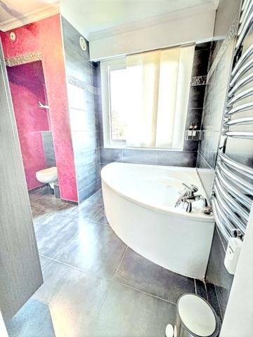 Excellent standing: 2 pièces traversant avec vue mer exceptionnelle