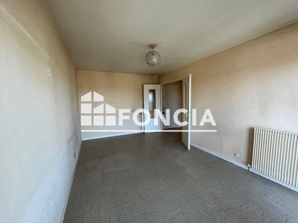 À vendre Appartement 2 pièces 45 m² - Maurepas 78310