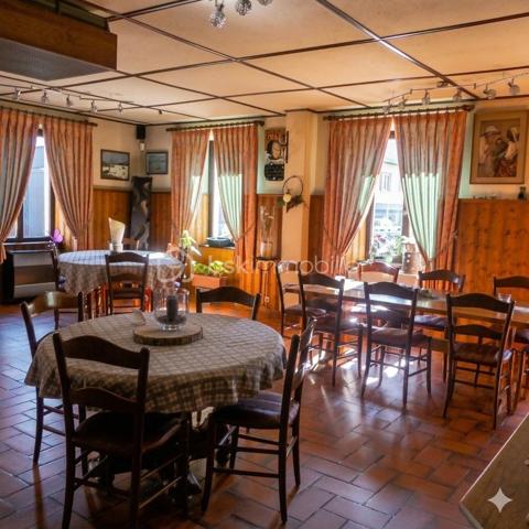 Immeuble mixte de 348 m²