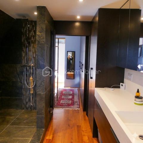 Immeuble mixte de 348 m²