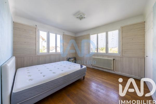 Maison à vendre 10 pièces 205 m² Champagne-sur-Seine