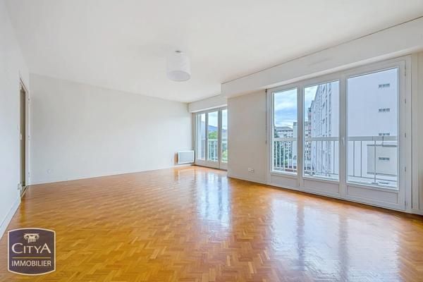 Appartement à vendre 4 pièces 83.09m² Chambéry (73000)