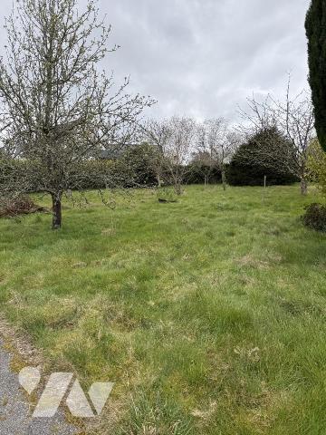 A VENDRE MAISON sur sous-sol centre ELVEN +terrain divisible de 1000 m2
