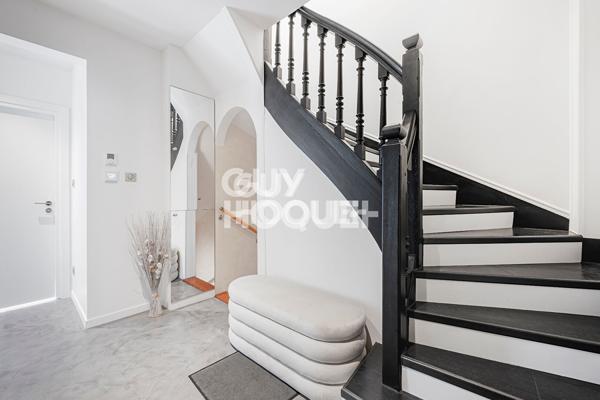 Maison d'exception -128 m2 -100 m2 de jardin arboré