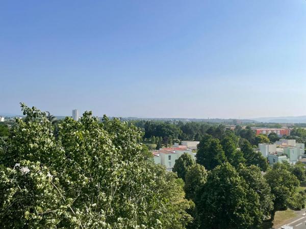 Appartement Valence 5 pièce(s) 80 m2, cave,garage