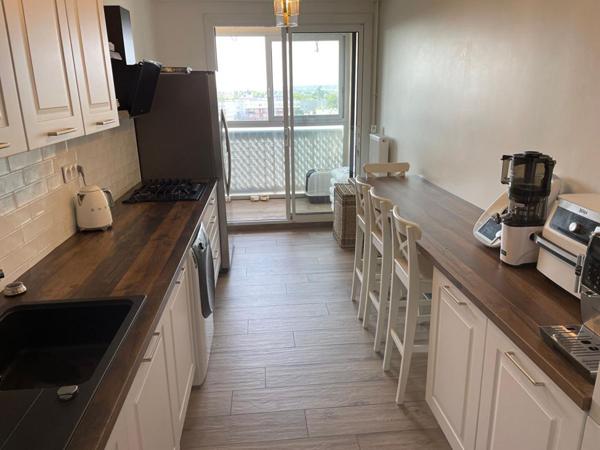 Appartement Valence 5 pièce(s) 80 m2, cave,garage