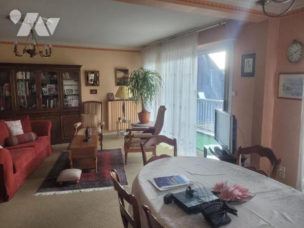 LAVAL - APPARTEMENT T4 