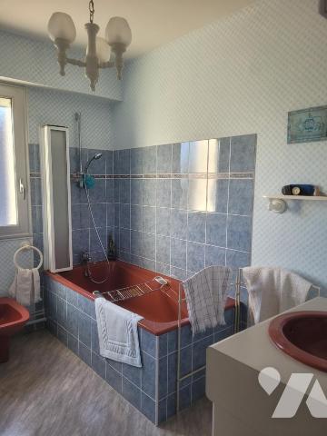 LAVAL - APPARTEMENT T4 