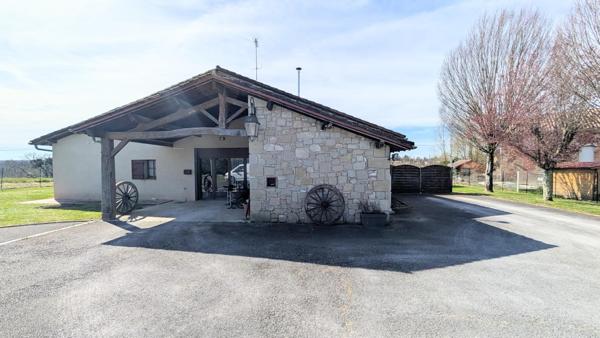 Maison de 6 chambres avec piscine et grand terrain à Miramont