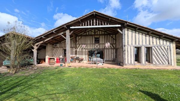 Maison de 6 chambres avec piscine et grand terrain à Miramont