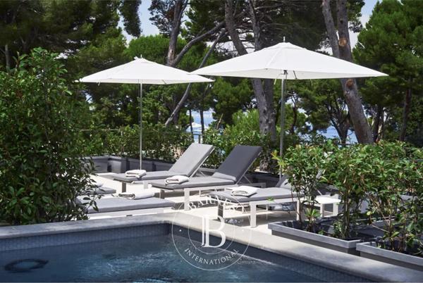 Antibes, Villa 5 Chambres -  220 m² à vendre