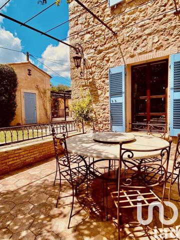 Maison à vendre 5 pièces 209 m² Le Cannet-des-Maures