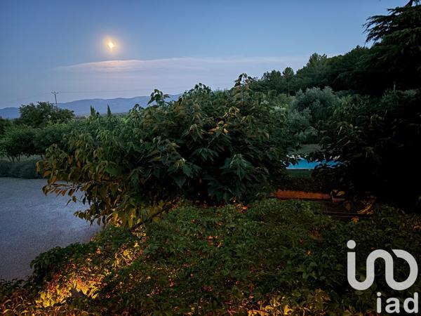 Maison à vendre 5 pièces 209 m² Le Cannet-des-Maures