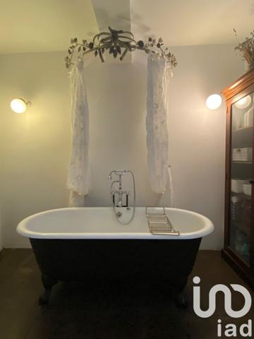 Maison à vendre 5 pièces 209 m² Le Cannet-des-Maures