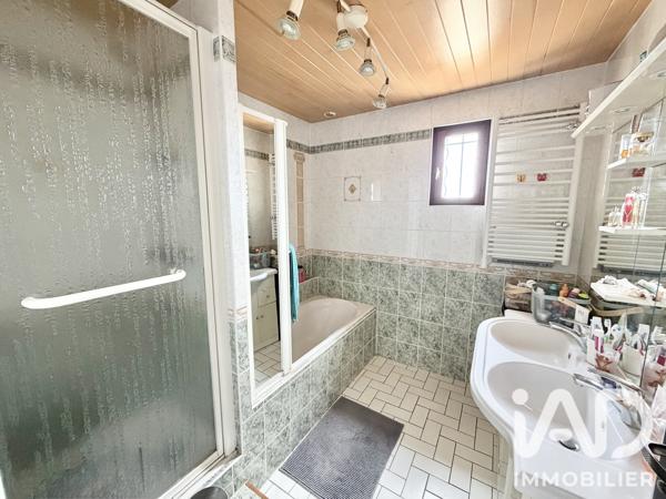 Maison à vendre 6 pièces 118,78 m² Crégy-lès-Meaux