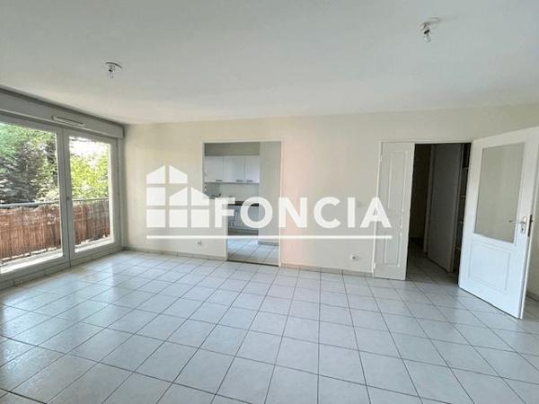 Location Appartement 3 pièces 68 m² - 4 TER PLACE ST LUC Sainte Foy Les Lyon 69110