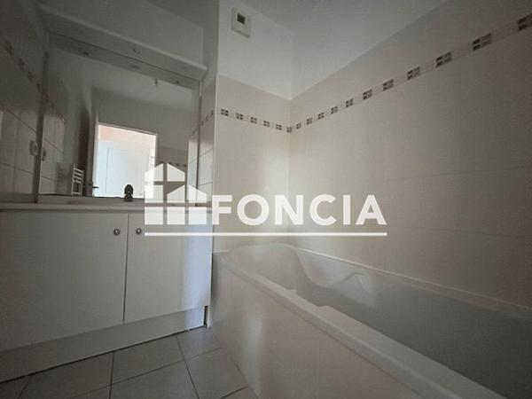 Location Appartement 3 pièces 68 m² - 4 TER PLACE ST LUC Sainte Foy Les Lyon 69110