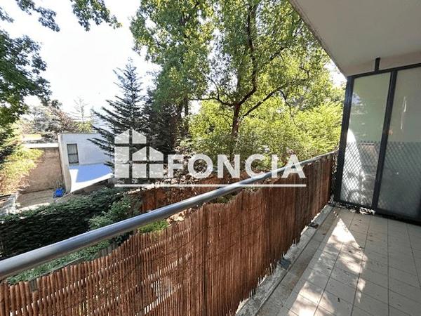 Location Appartement 3 pièces 68 m² - 4 TER PLACE ST LUC Sainte Foy Les Lyon 69110