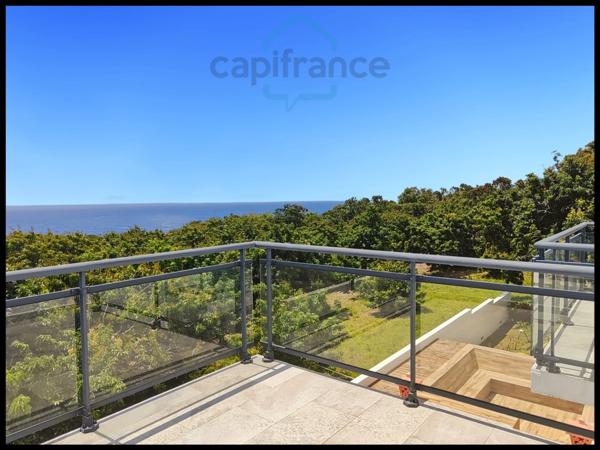 Villa contemporaine F6 avec piscine & vue mer – Sainte-Rose