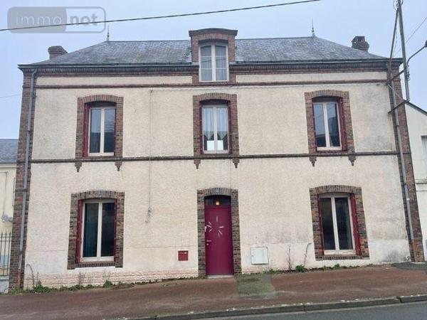 Maison à vendre à Saint-Calais dans la Sarthe (72120), ref : 13816/1108   
BOURG