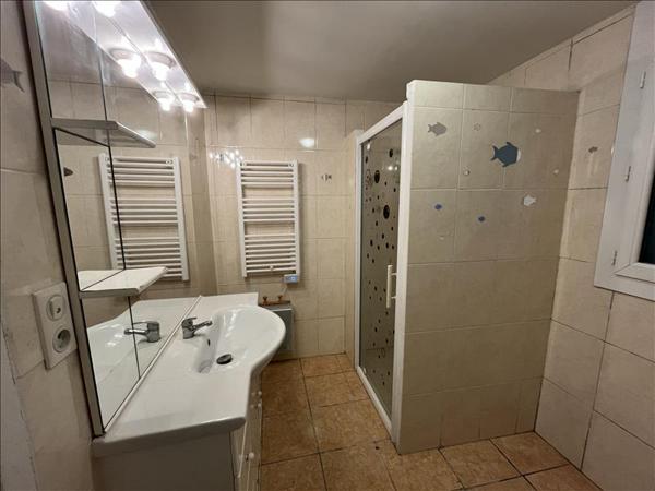 Immeuble à vendre |  Lavardac |  240 m²