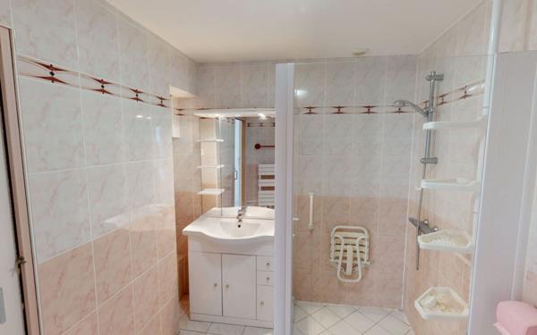 Maison à vendre    9 pièces •  Quiberon