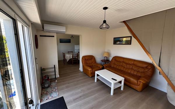 Maison à vendre    9 pièces •  Quiberon