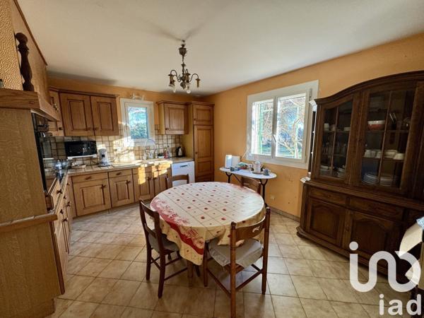 Maison à vendre 5 pièces 174 m² Montaren-et-Saint-Médiers