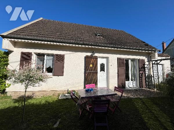 Maison 4 chambres avec cour et garage