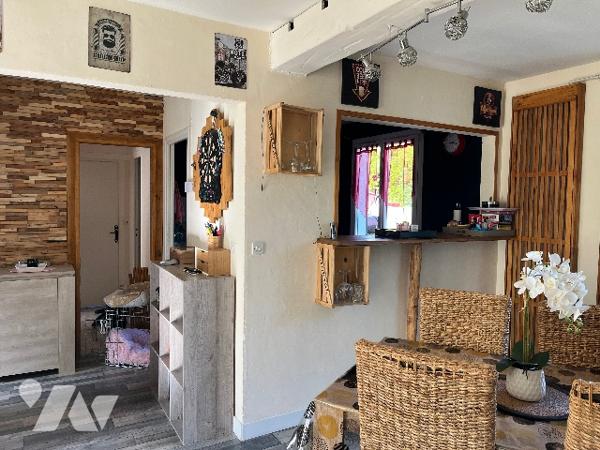 Maison 4 chambres avec cour et garage