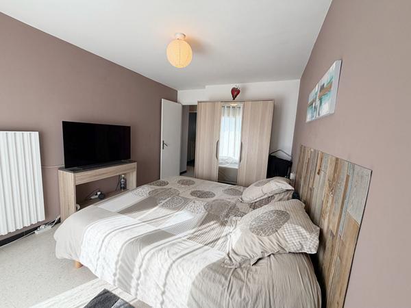 Hyeres Gare - T3 de 73,72m2 Dernier étage - Parking