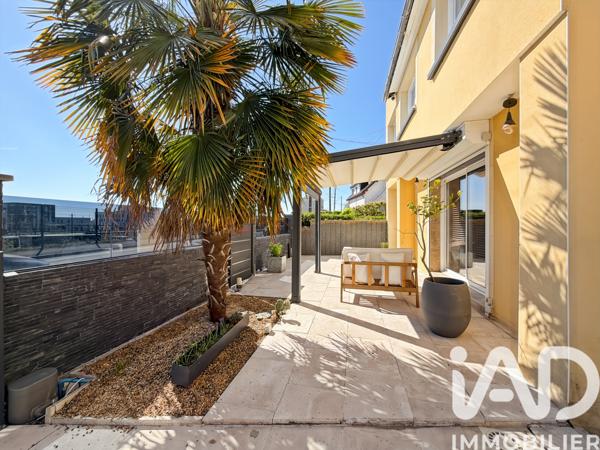 Maison à vendre 6 pièces 186 m² Laval