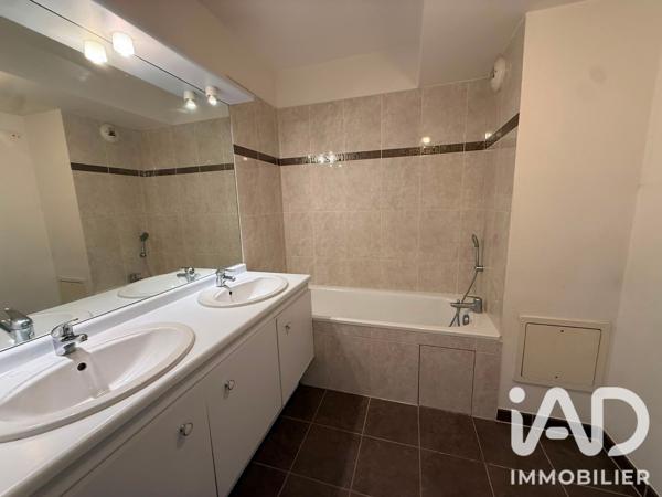 Appartement à vendre 4 pièces 74 m² Saint-Germain-en-Laye