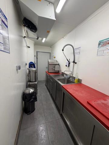 Fonds de commerce à vendre  COMMERCE ALIMENTATION / BOUCHERIE / SUPÉRETTE – 208 M² – 1,5 M€ DE CA NOISY LE SEC (93)