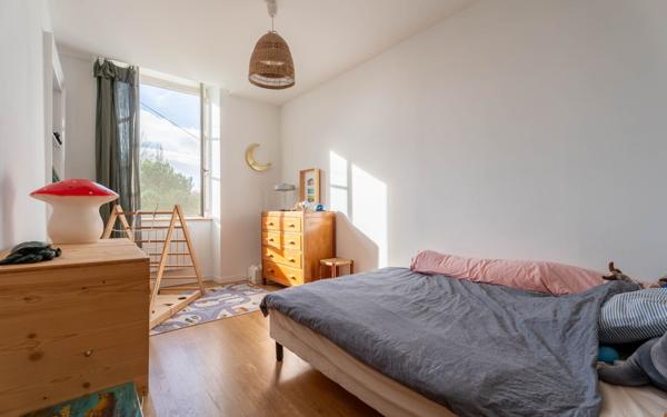 Appartement à vendre    4 pièces • 129 m2 Denicé