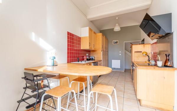 Appartement à vendre    4 pièces • 129 m2 Denicé