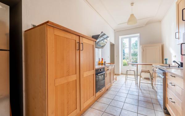 Appartement à vendre    4 pièces • 129 m2 Denicé