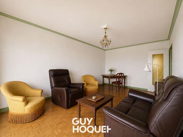 Appartement Type 4 avec balcon, Garage, Cave et Parking Privatif - 71000 MACON