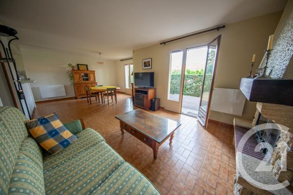 Maison à vendre  5 pièces - 96,82 m 2   ST MEDARD EN JALLES  - 33