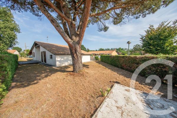 Maison à vendre  5 pièces - 96,82 m 2   ST MEDARD EN JALLES  - 33