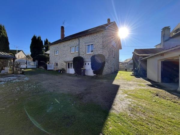 Maison à vendre |  Sainte-Féréole |  7 pièces | 195 m²