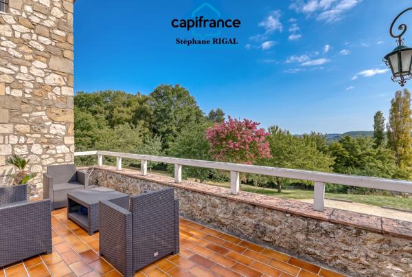 Propriete à vendre 5 pièces PUJOLS (47) Maison de 135m2 sur 6144m2 de terrain et piscine