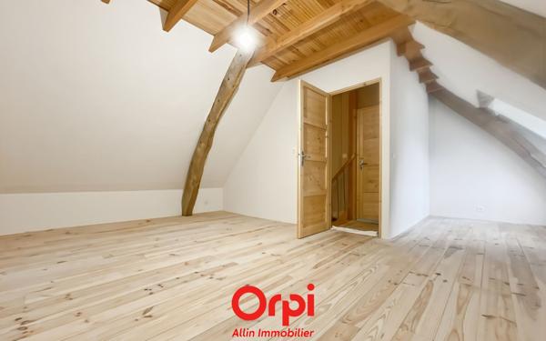 Maison à vendre    3 pièces • 74,40 m2 Lamaids