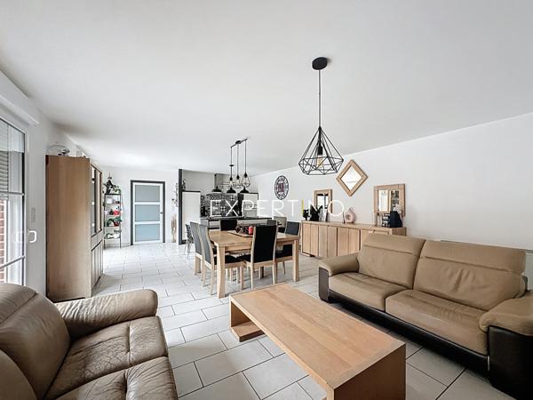 Mametz (62120) Exclusivité Expertimo – Ancienne Longère Rénovée à Mametz (Pas-de-Calais)