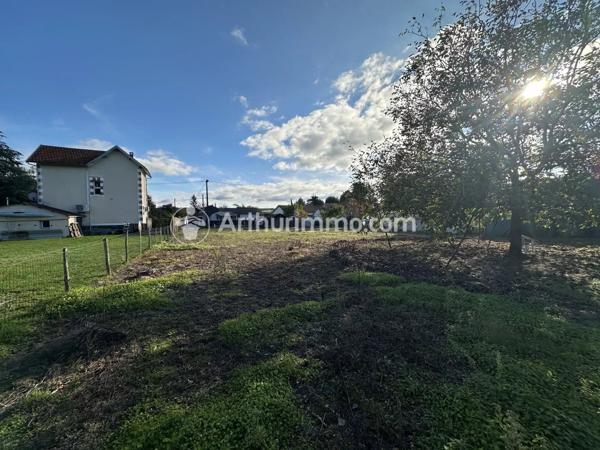 Vente Terrain 840 m2 à Saint-Astier