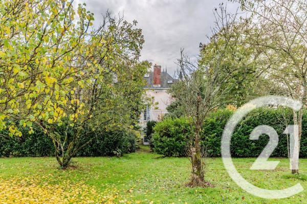 Maison à vendre  10 pièces - 420 m2 STE LUCE SUR LOIRE - 44