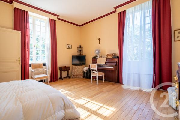 Maison à vendre  10 pièces - 420 m2 STE LUCE SUR LOIRE - 44