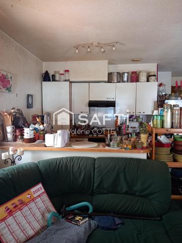 Idéal investisseur, maison a vendre centre de cerbère, avec locataire en place.