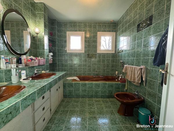 Maison 6 pièces 156m²