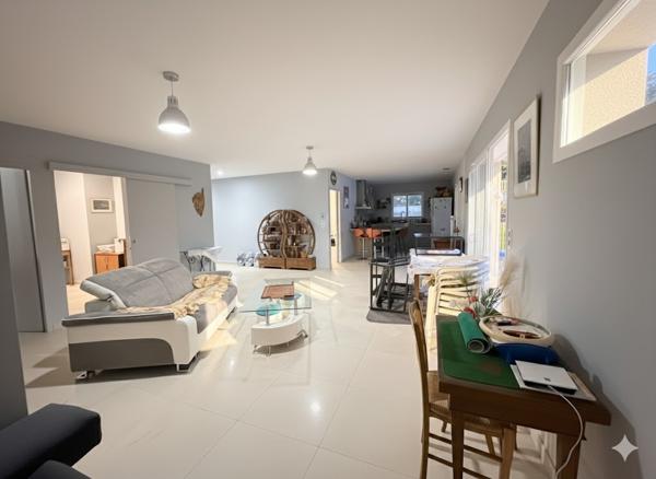 Maison T5  piscine et garage - 20144  STE LUCIE DE PORTO-VECCHIO - CORSE DU SUD - FRANCE